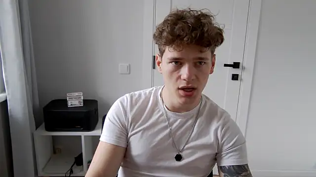 DanyDavis online show from April 2026 09:16:02 AM