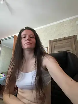 Snapshot of MariannaSida chatting on May 2026 06:10:02 AM MariannaSida online show from May 2026 06:10:02 AM