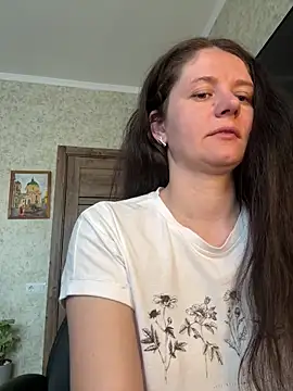 Snapshot of MariannaSida chatting on April 2026 07:59:02 AM MariannaSida online show from April 2026 07:59:02 AM