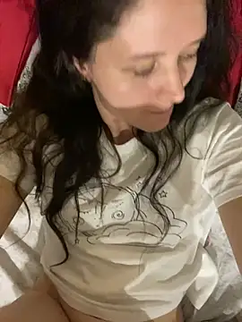 Snapshot of MariannaSida chatting on February 2026 08:51:01 PM MariannaSida online show from February 2026 08:51:01 PM