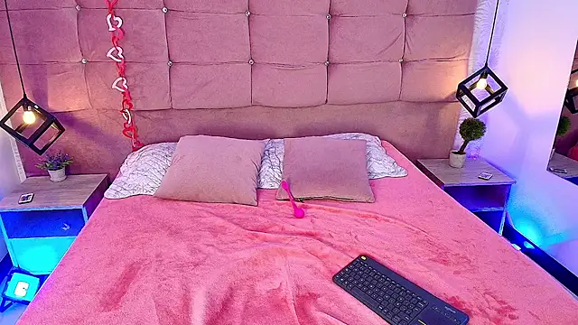 Jenna-Mitchell online show from December 2025 03:40:02 AM