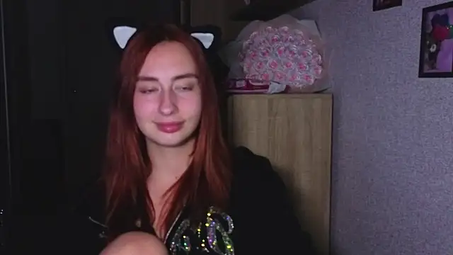 Snapshot of kristi_ginger chatting on November 2025 12:39:01 AM kristi ginger online show from November 2025 12:39:01 AM