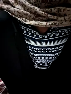 Snapshot of Desi_Bhabi_01 chatting on December 2025 04:30:01 PM Desi Bhabi 01 online show from December 2025 04:30:01 PM