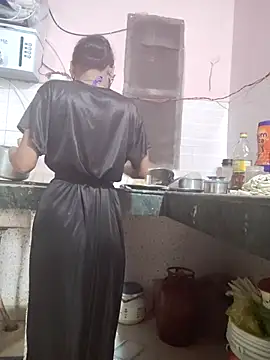 Desi Bhabi 01 online show from February 2026 06:37:01 AM