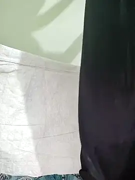 Snapshot of Desi_Bhabi_01 chatting on October 2025 03:35:01 PM Desi Bhabi 01 online show from October 2025 03:35:01 PM