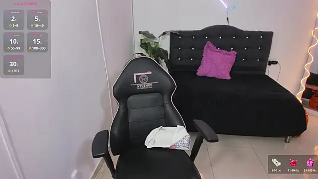 saaya tay online show from October 2025 03:17:02 AM