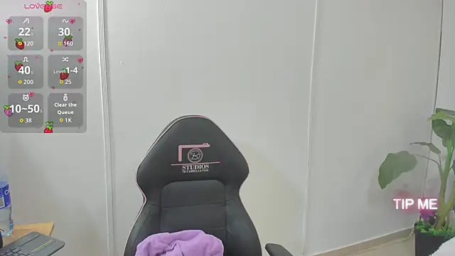 saaya tay online show from September 2025 03:13:02 AM