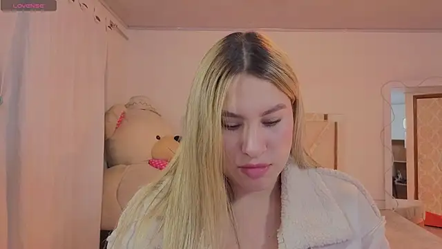 saaya tay online show from February 2026 03:06:01 AM