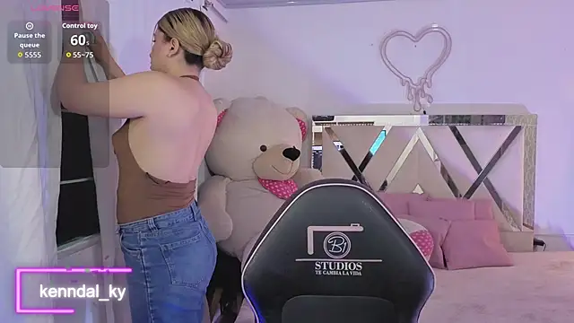 saaya tay online show from April 2026 03:24:02 AM