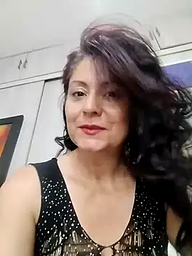 lunadicty online show from May 2026 01:16:02 AM