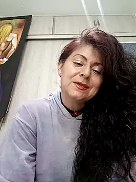 lunadicty online show from March 2026 11:05:01 PM