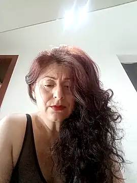 lunadicty online show from October 2025 12:03:01 AM