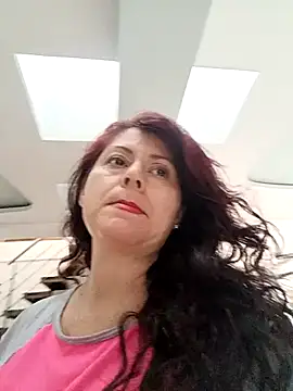 lunadicty online show from February 2026 08:39:01 PM