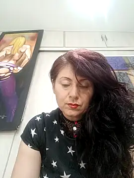 lunadicty online show from March 2026 11:24:01 PM