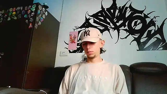 Snapshot of Chris__Jones chatting on June 2026 11:42:02 AM Chris Jones online show from June 2026 11:42:02 AM