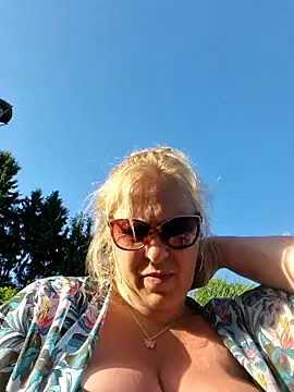 chupasexy online show from May 2026 04:58:01 PM