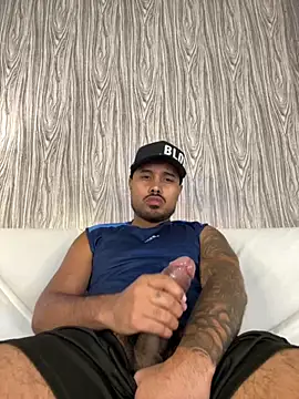 Snapshot of PapiStan chatting on November 2025 05:29:02 AM PapiStan online show from November 2025 05:29:02 AM