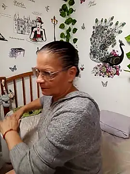 katrina perez online show from April 2026 10:27:02 PM