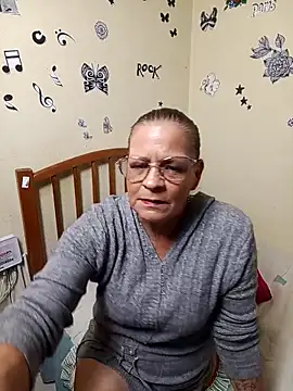 Snapshot of katrina_perez chatting on October 2025 10:12:02 PM katrina perez online show from October 2025 10:12:02 PM