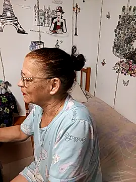 katrina perez online show from February 2026 10:13:02 AM