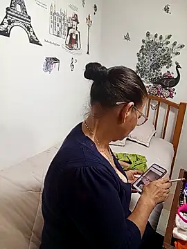 katrina perez online show from March 2026 10:02:02 PM