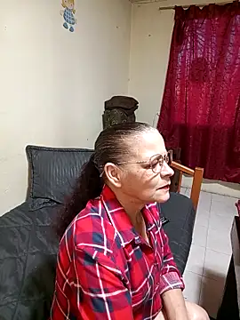 katrina perez online show from December 2025 10:12:01 PM