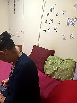 Snapshot of katrina_perez chatting on November 2025 07:40:01 PM katrina perez online show from November 2025 07:40:01 PM