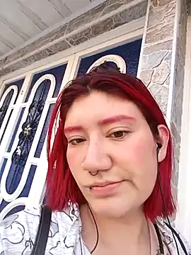 Cerecitaa02  online show from February 2026 12:05:01 PM