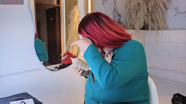 Cerecitaa02  online show from April 2026 11:53:01 PM