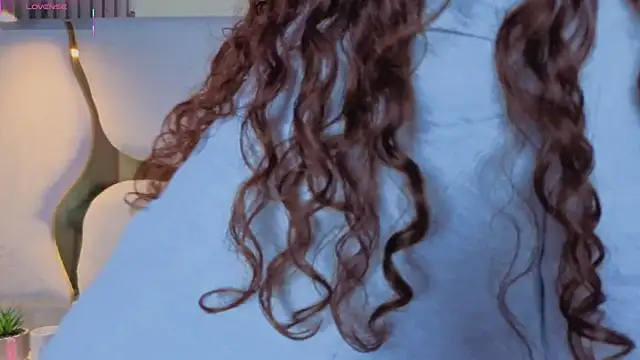 AmmberJones online show from December 2025 12:04:02 PM