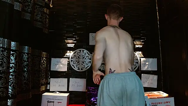 andrewxbi online show from November 2025 12:05:02 PM