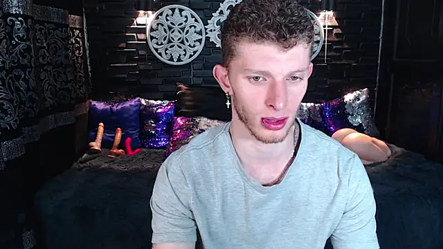 andrewxbi online show from September 2025 11:22:02 AM