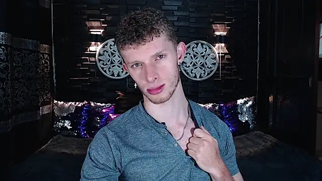 andrewxbi online show from September 2025 01:11:02 PM