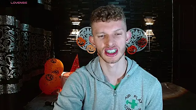 andrewxbi online show from October 2025 11:20:01 AM