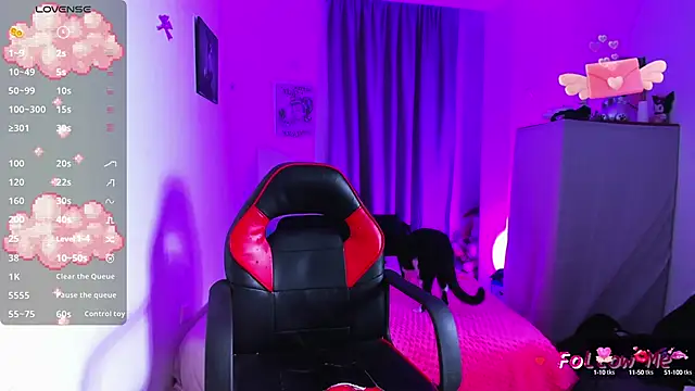 SkylerBennet online show from October 2025 04:58:02 AM