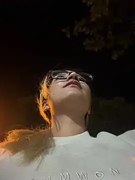 Pretty roxxyy online show from June 2026 12:16:01 AM