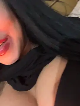 QueenLujaine online show from April 2026 08:56:01 PM