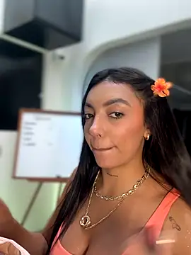 ImAshley1 online show from September 2025 07:50:01 PM