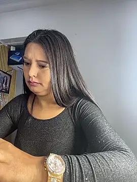 Snapshot of KimberlyBrown25 chatting on April 2026 04:30:02 PM KimberlyBrown25 online show from April 2026 04:30:02 PM