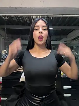 Ivy rein online show from November 2025 01:37:02 AM