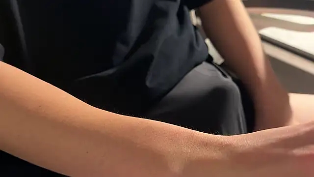 satoshi1008 online show from October 2025 05:20:02 PM