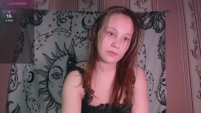 Thighswithspikes online show from December 2025 08:39:02 AM