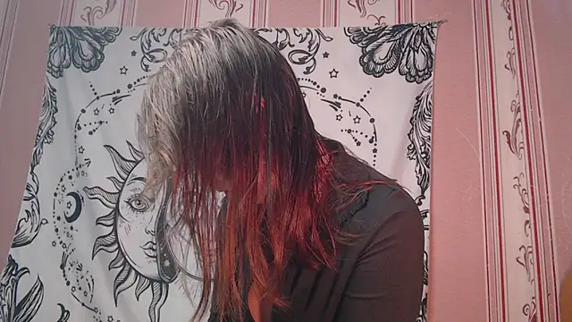 Thighswithspikes online show from September 2025 08:36:02 AM