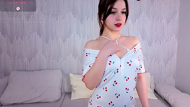 FancyHenley online show from December 2025 01:06:02 AM