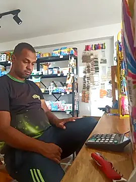 elnegro707070 online show from October 2025 11:14:02 AM