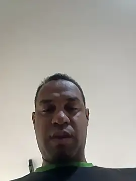 Snapshot of elnegro707070 chatting on November 2025 10:47:02 AM elnegro707070 online show from November 2025 10:47:02 AM