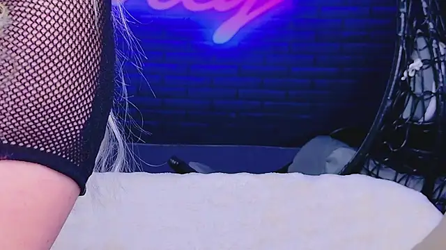 AlessiaCroft online show from May 2026 03:59:02 AM