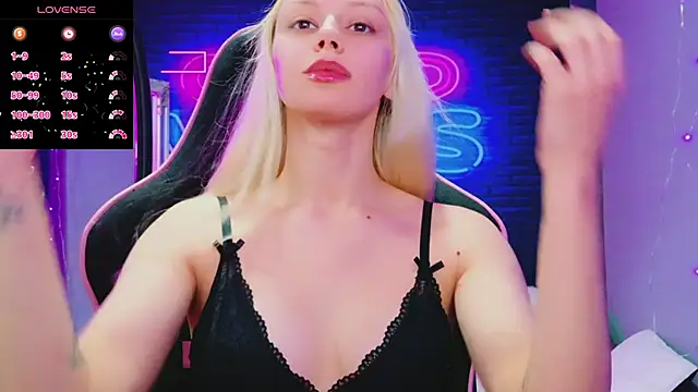 AlessiaCroft online show from March 2026 05:11:01 AM