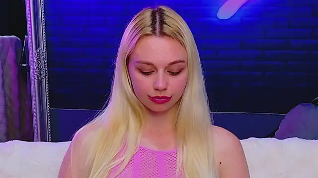 AlessiaCroft online show from June 2026 06:52:02 AM