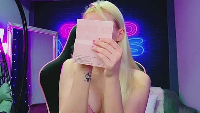 AlessiaCroft online show from February 2026 02:44:02 AM